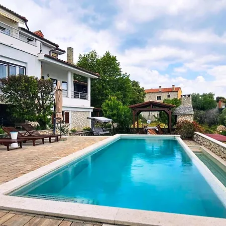 Valerija-1 By Interhome Apartman Labin